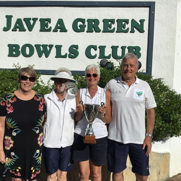 Select Villas supports local sport with the Triple Contest in Javea Bowling Green