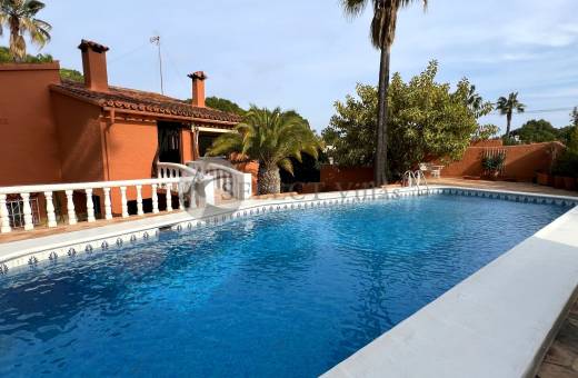 Villa - Re-sale - Moraira - La Cometa