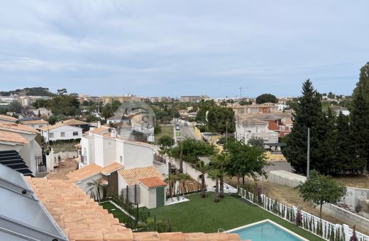 Re-sale - Apartment - Denia
